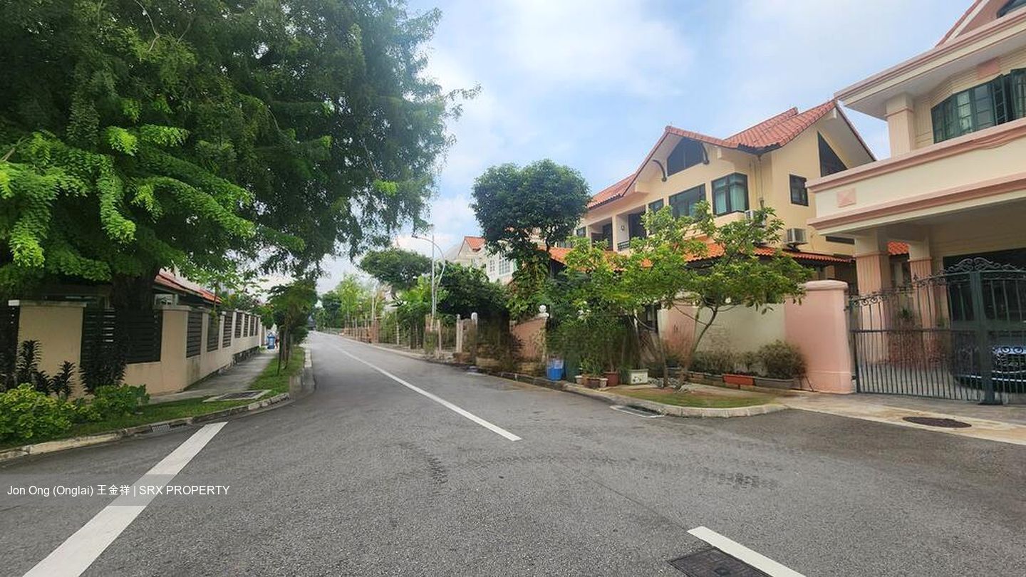 Jalan Kemboja (D13), Terrace #453975621